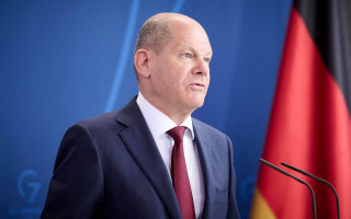 Шольц назвал условие для вступления Сербии и Косово в Евросоюз