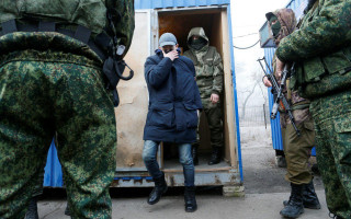 Обіцяли визволити за 200 тисяч гривень: СБУ заблокувала шахрайську схему «Ваш родич у полоні!»