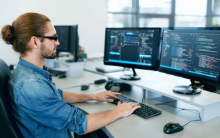 Мужчинам из IT-сферы могут разрешить выезжать за границу: при каких условиях