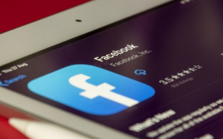 Застосунок Facebook тепер доступний українською мовою для iOS