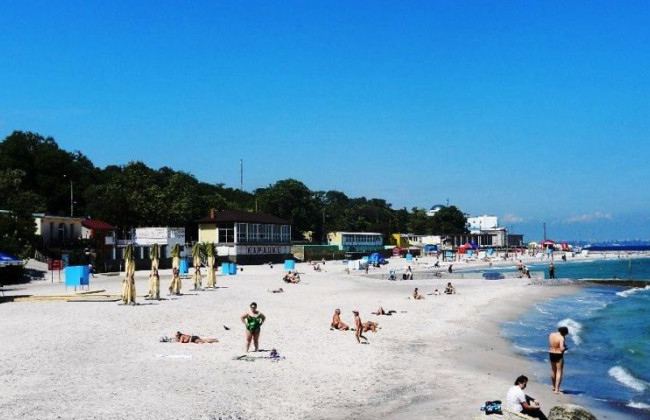 Інтим у громадському місці Одеси: парочка може отримати реальний строк