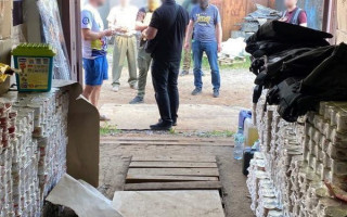 В Киеве предпринимателя подозревают в продаже гуманитарной помощи на 500 тысяч гривен