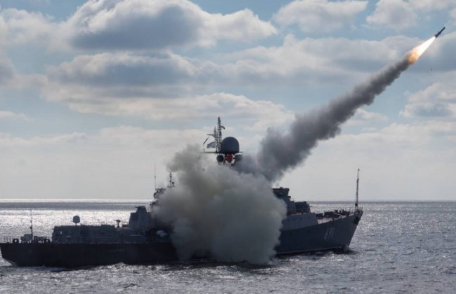 В Черном море враг держит шесть носителей  крылатых ракет типа «Калибр»