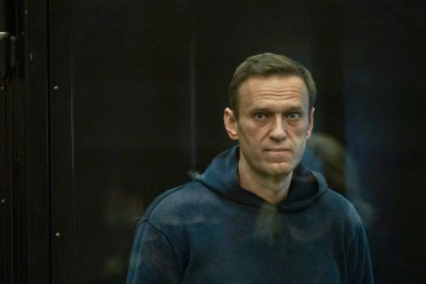 Алексея Навального этапировали из колонии в Покрове