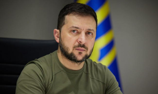 Зеленський відповів Байдену: «Чи зробили б Ви щось інакше? Це питання до багатьох європейських лідерів і до лідера США»