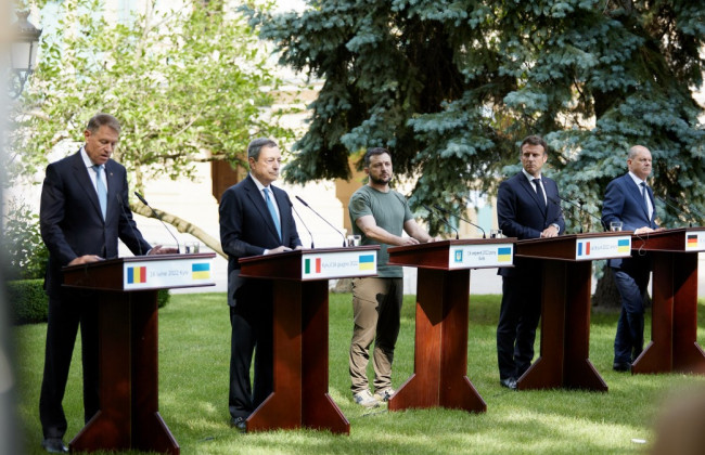 После встречи с Зеленским Макрон, Шольц и Драги сделали заявления: видео