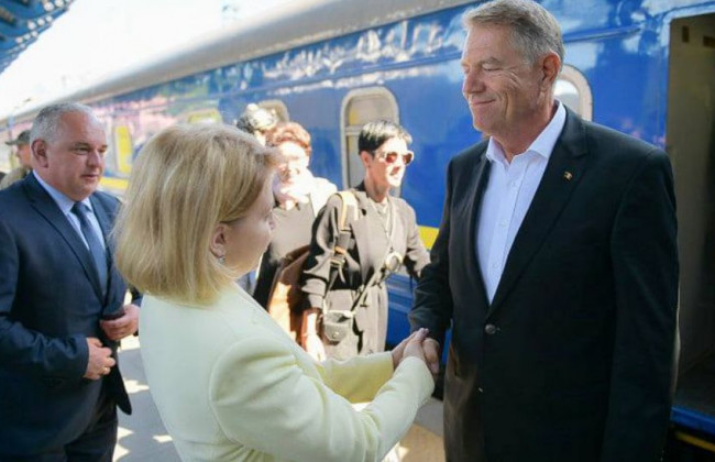 Президент Румынии прибыл в Киев, фото