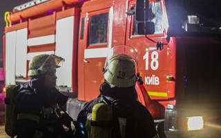 В Киеве вспыхнул пожар в многоэтажке