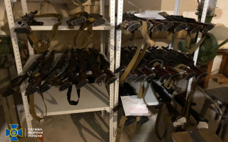 У Києві злочинці записались до лав добробату, щоб отримати зброю, — СБУ