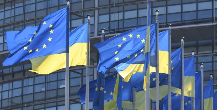 Еврокомиссия рекомендовала предоставить Украине статус кандидата в члены ЕС