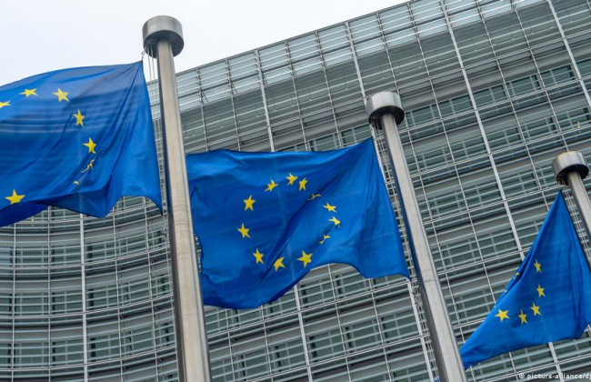 Еврокомиссия пришла к предварительному соглашению о статусе кандидата для Украины – СМИ