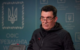 Данилов анонсировал указ Зеленского о создании реестра олигархов