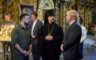 Зеленський і Джонсон відвідали Свято-Михайлівський Золотоверхий монастир, відео