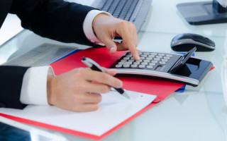 Чи вносять податківці інформацію про звільнення переселенців у Реєстр платників ЄСВ