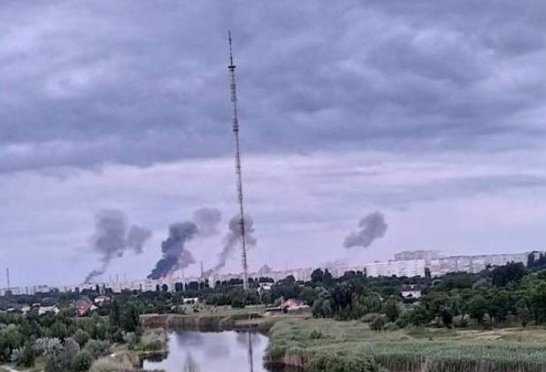 Российские войска ударили ракетами по Кременчугу: подробности