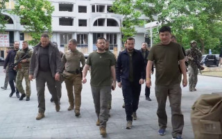 Зеленский прибыл в Николаев: первые подробности, видео