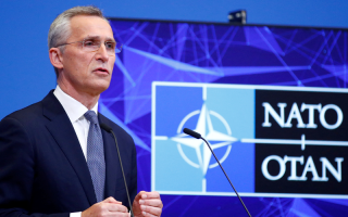 С западным оружием Украина сможет освободить Донбасс, — Столтенберг