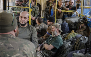 Защитники «Азовстали» точно живы, — Ермак