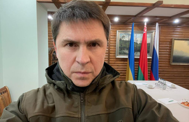 Подоляк оценил перспективы заключения мирного договора с РФ