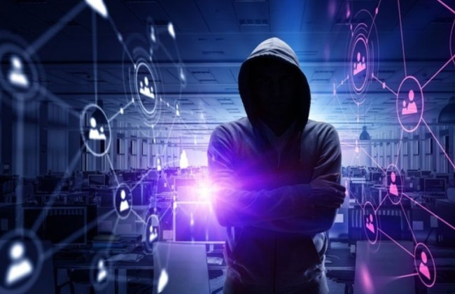 Українцям повідомили, як розпізнати, що комп’ютер або смартфон зламали