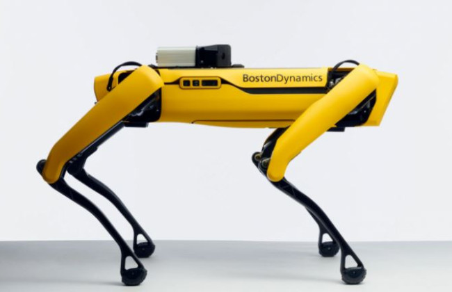 США передадуть нашим саперам одну із двох «собак»-роботів Spot