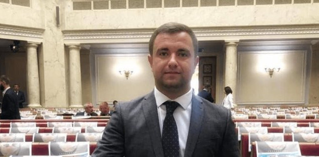 Геращенко повідомив, що було підірвано авто, в якому «нібито був колишній народний депутат Ковальов»