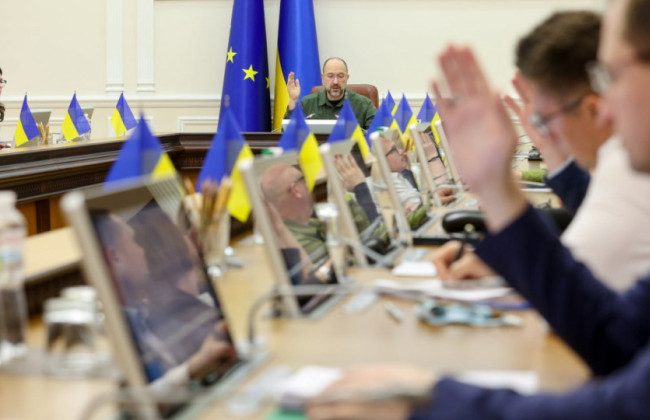 Кабмін затвердив новий порядок надання допомоги  по частковому безробіттю: хто може розраховувати на державну допомогу