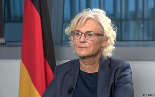 Україна запевнила, що не нападатиме на РФ західною зброєю, — глава Міноборони Німеччини