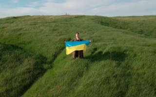 «Ми з України»: звезды украинского шоу-бизнеса представили совместную песню, видео