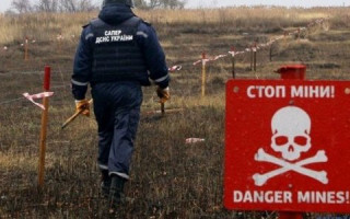 В ГСЧС рассказали, сколько времени потребуется для разминирования Украины