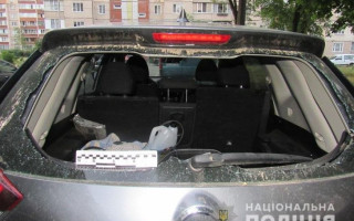 Охотились на автомобили: в Киеве задержали опасных грабителей