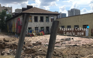 Вражеская ракета прилетела на территорию детского сада в Киеве: видео