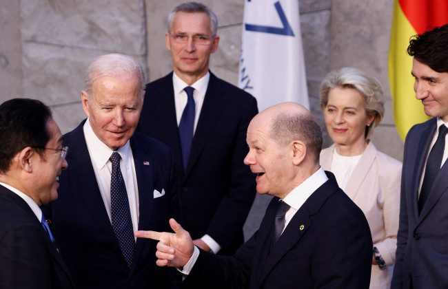 Лидеры стран G7 намерены отрезать Россию от участия в мировых рынках