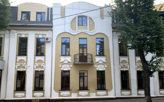 Рівненський окружний адмінсуд повідомив про наявність вакантної посади