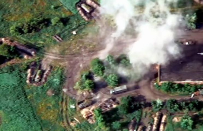 Українські десантники знищили техніку окупантів, відео