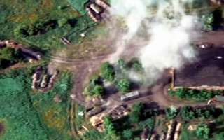Українські десантники знищили техніку окупантів, відео