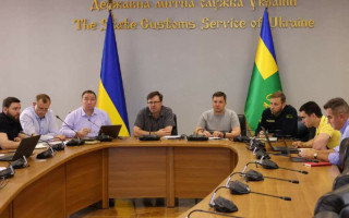 У Держмитслужбі розглянули моделі спільного контролю в пунктах пропуску на українсько-польському кордоні
