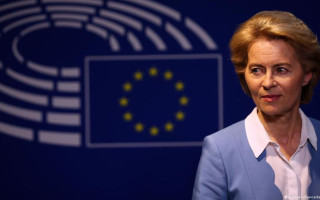 Еврокомиссия может выделить Украине первый транш экстренной макрофинансовой помощи