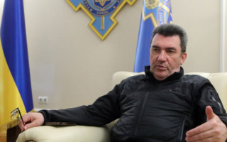 Данілов повідомив, що запущено механізм формування Реєстру олігархів