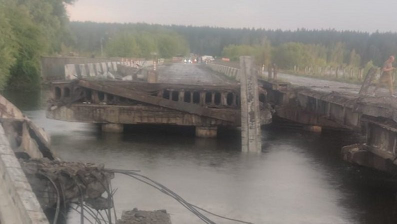 Зруйнований міст на Київщині планують відновити протягом трьох тижнів
