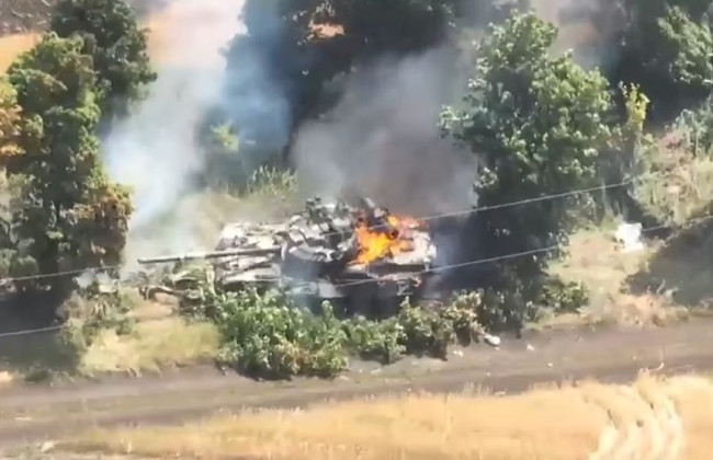 ВСУ уничтожили очередной танк оккупантов на Донбассе, видео