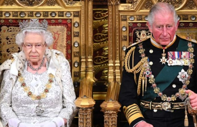 Елизавета II передаст часть королевских обязанностей принцу Чарльзу