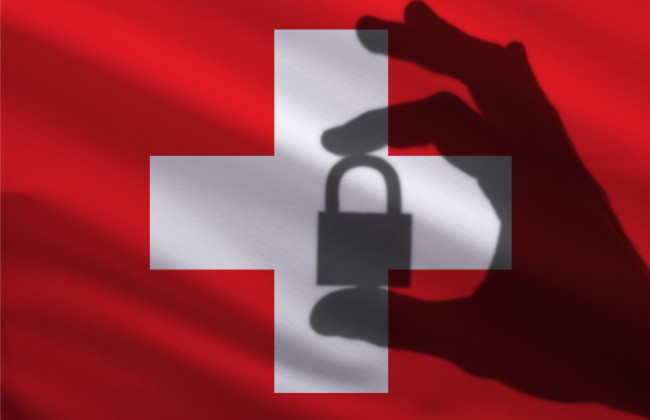 Швейцария готова блокировать средства российских и украинских олигархов: какие условия