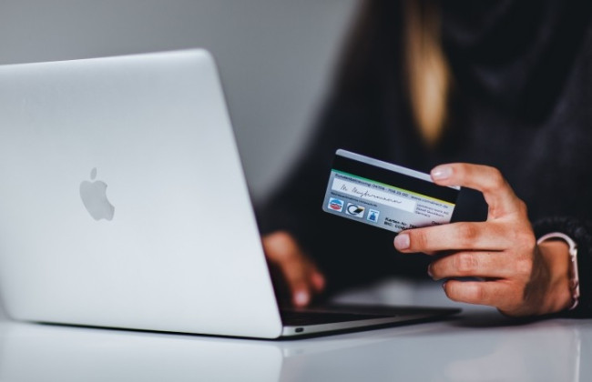 Протидія шахрайству: Нацбанк посилив вимоги до операцій з електронними платіжними засобами