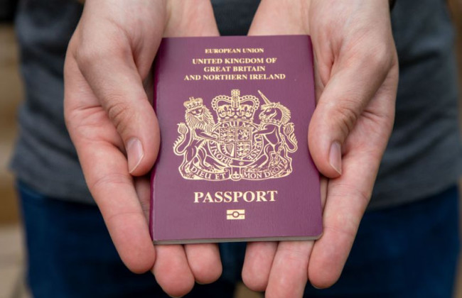 Раді пропонують зобов’язати подавати декларацію про наявність іноземного громадянства претендентів на керівництво стратегічних підприємств та державної служби