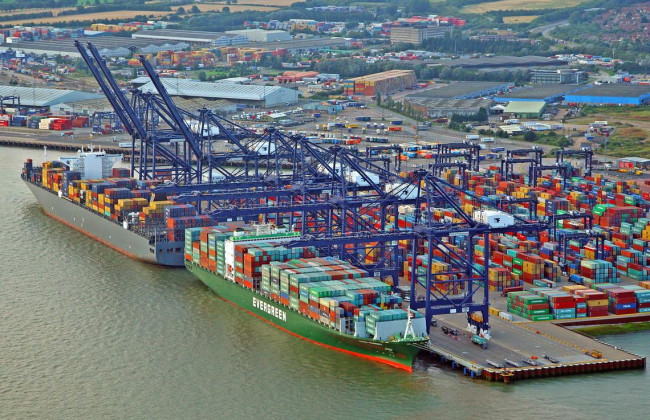 Отримання хабаря в $250 000: судитимуть колишнього виконувача обов’язків керівника порту «Чорноморськ»