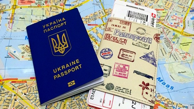 Як перевірити, чи заборонено вам виїзд із України