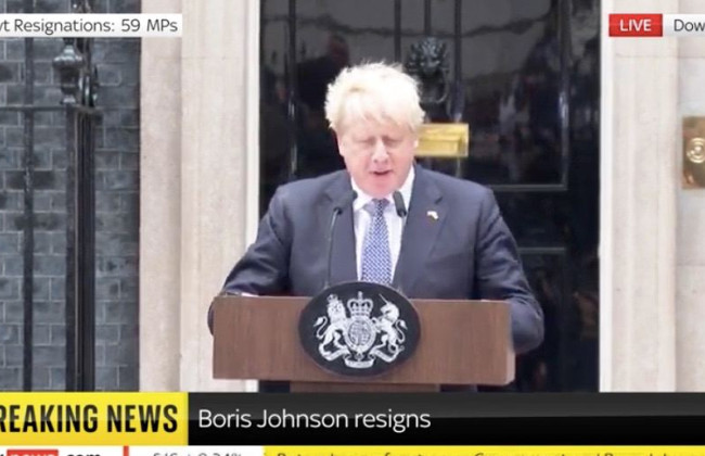 Джонсон йде з посад прем'єр-міністра і лідера консервативної партії - він зробив заяву