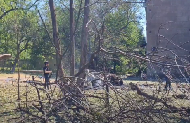 Ракетний удар по Краматорську: загинула одна людина, шестеро поранених, відео