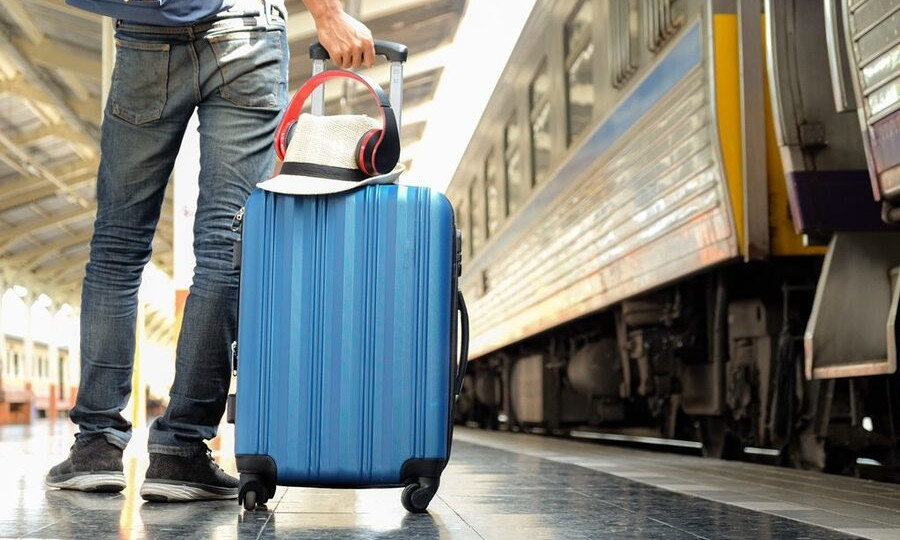 Мінреінтеграції розробляє маршрути повернення українців додому